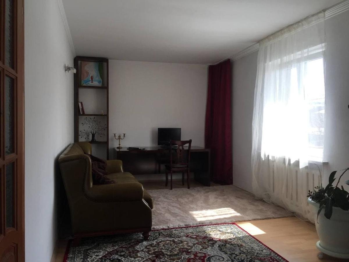 Guest House On Maksimova 9 Almatı Dış mekan fotoğraf